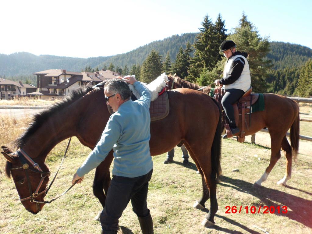 Семеен Хотел Кристал Smolyan Bagian luar foto