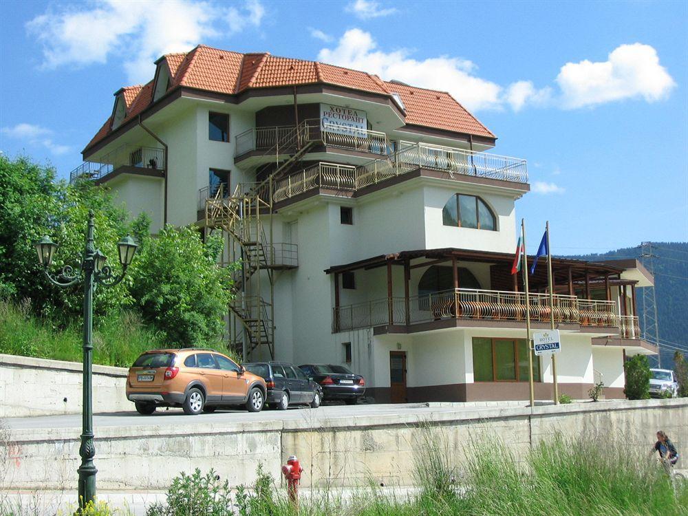 Семеен Хотел Кристал Smolyan Bagian luar foto