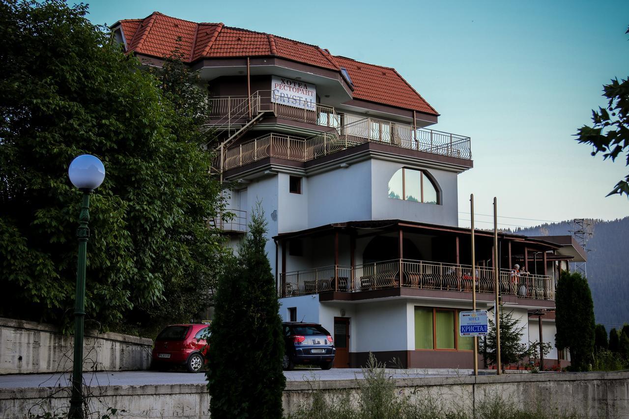 Семеен Хотел Кристал Smolyan Bagian luar foto